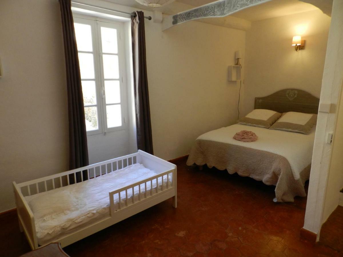 La Maison Peano Гассен Экстерьер фото